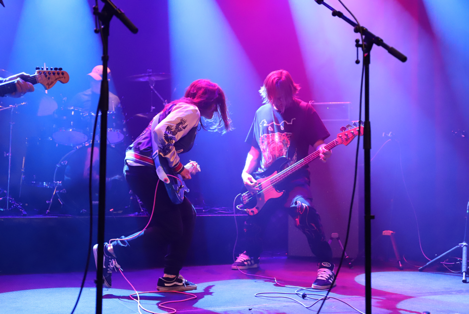 Ember Drive — performance live